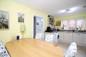 Kitchen/Diner- click for photo gallery